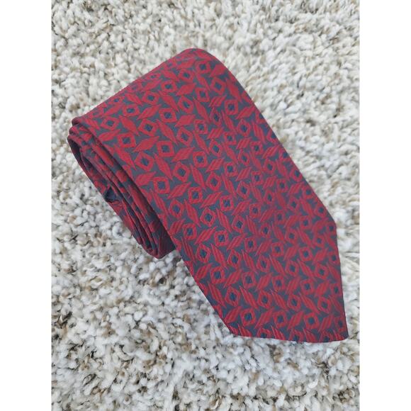 Burberry London Necktie Tie Pure Silk Italy 3.5in - Picture 1 of 8